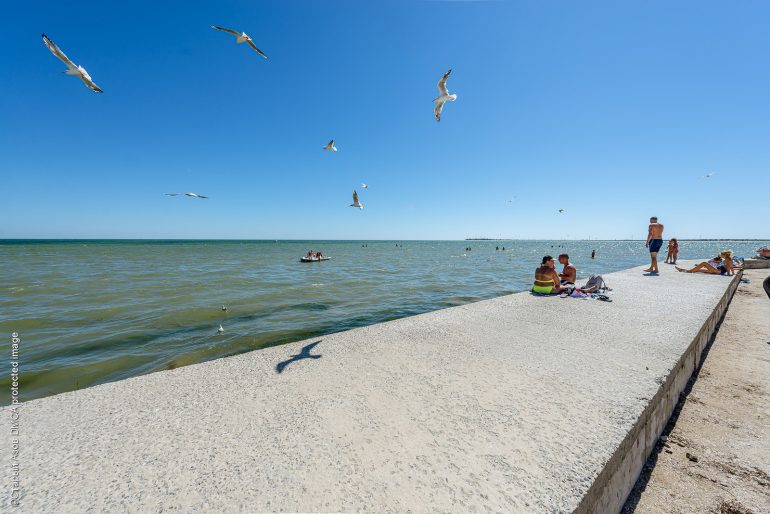Центральный пляж Геническа