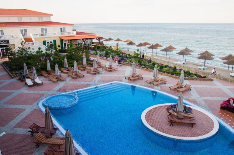 Отель «Sun Resort» в Бердянске