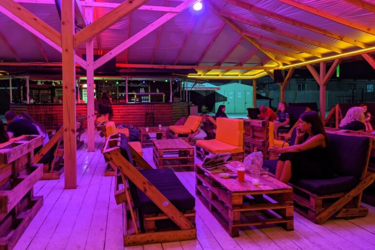 Ночной клуб «Пеликан»