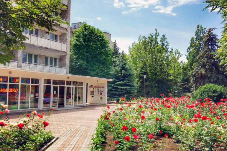 Пансионат «Дорожник» в Приморске